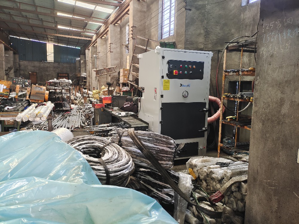 无锡某传动机械有限公司轴承切割配套伊博特IV-4000除尘器